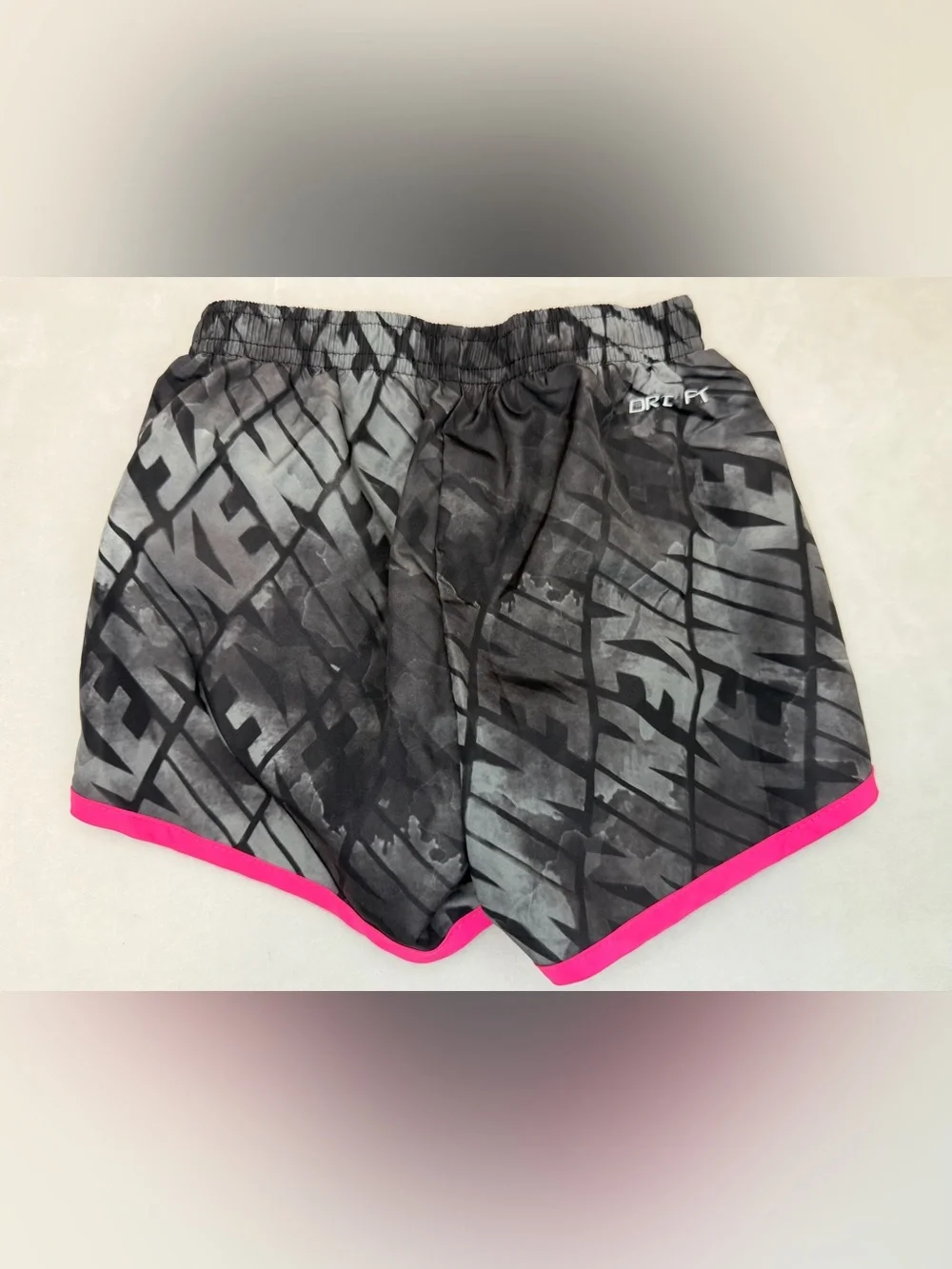 Nike Dri-FIT Girls Athletic Shorts Size 5-6 Yrs Gray Pink Running Sports Gym
